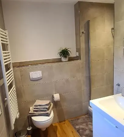 Апартаменты Jedermanns Nest Нюмбрехт